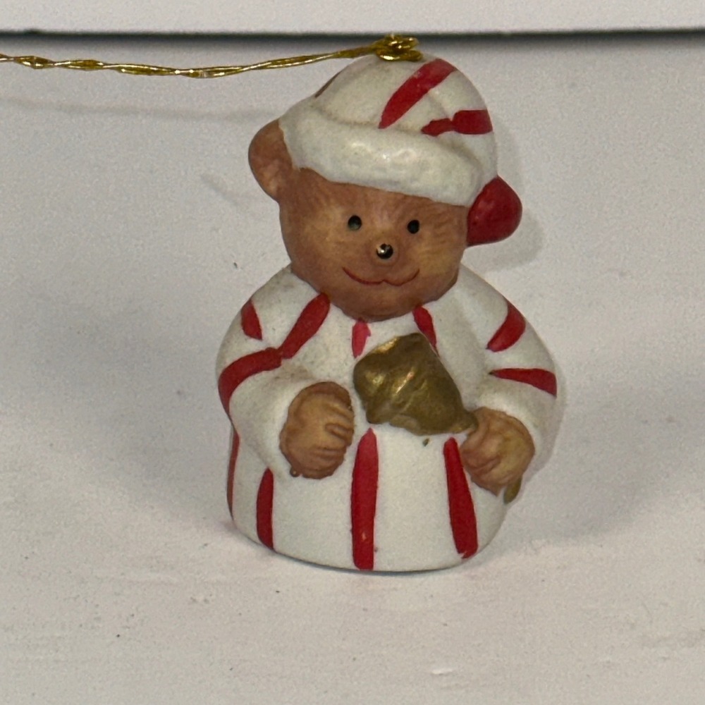 Vintage 1985 GIFTCO Teddy Bear Christmas Ornament Red White Pajamas‎ Bell